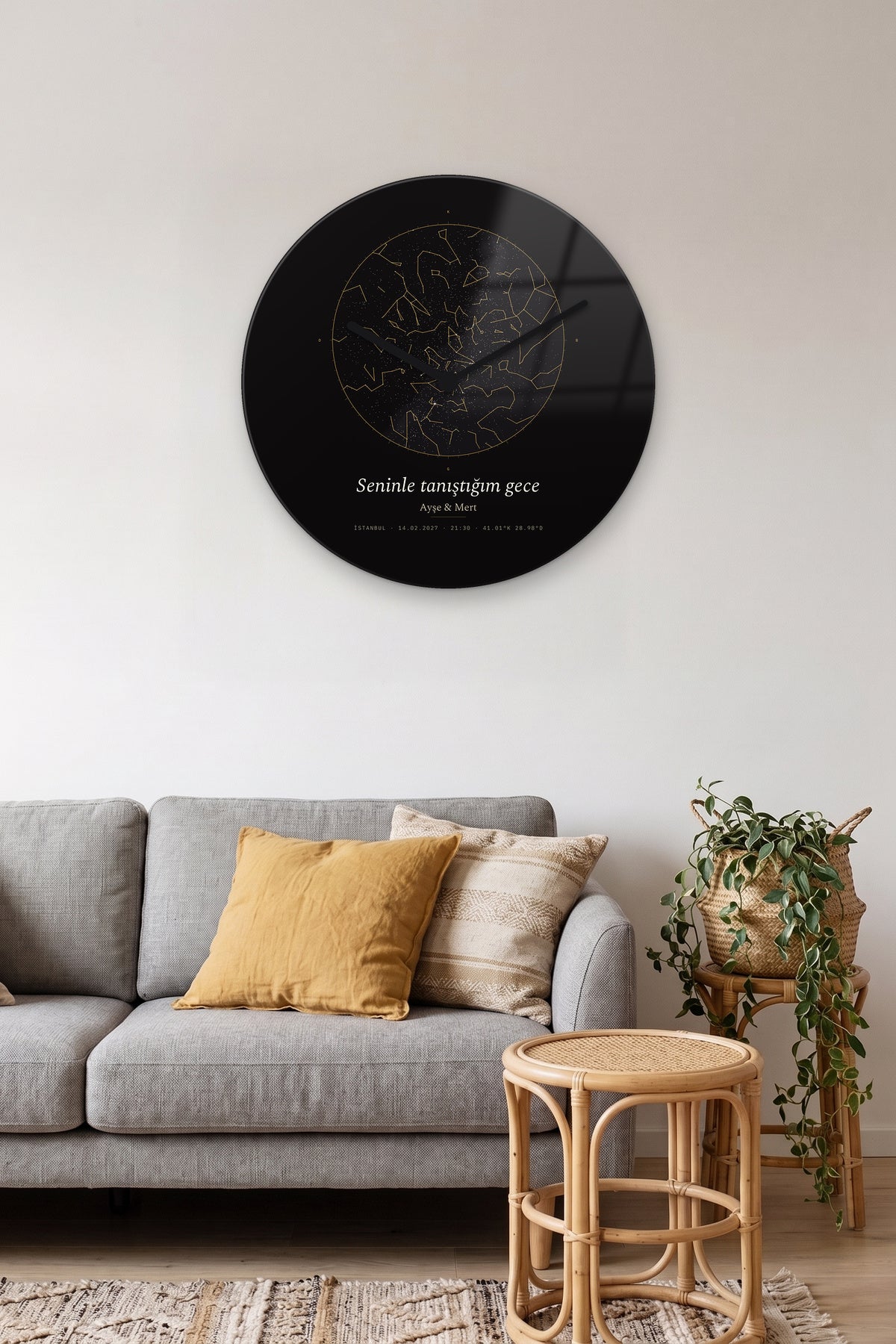 Kişiye Özel Cam Duvar Saati, 40 cm salon duvarında